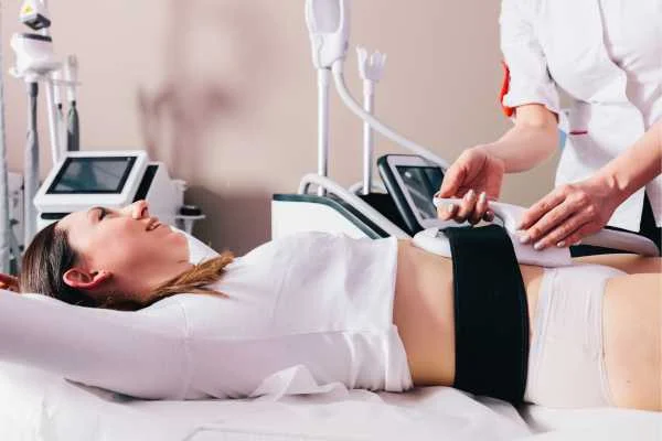 woman having body sculpting to help improve her body image and her mental health Ruislip Manor